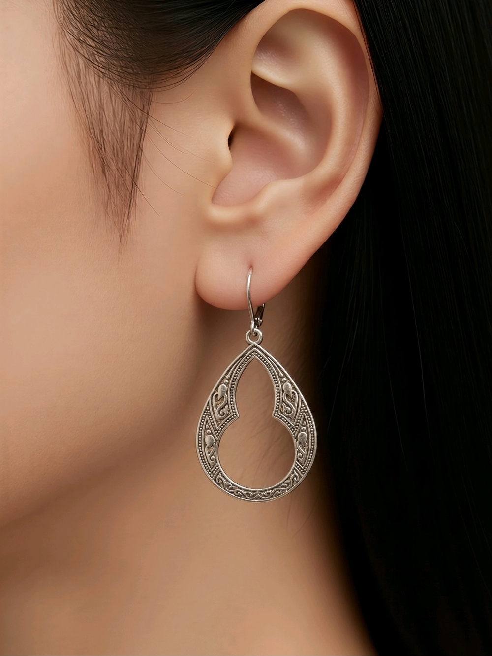 Smart Oxidized Silver Stainless Steel Bohemian Paisley Earrings